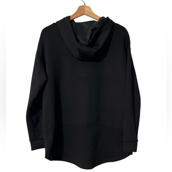 Elite Tahari Woman Black Pullover Hoodie Medium Soft, Casual, Oversized - Picture 2 of 7